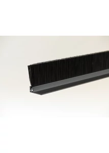 "F" fekete eloxált alu profilos kefetömítés 30 mm-es sörtével